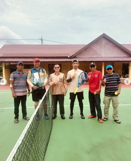 Tenis 3