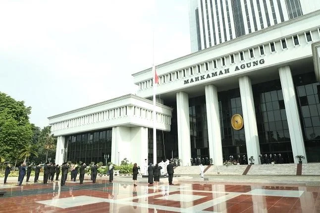 gedung ma 8H5CV