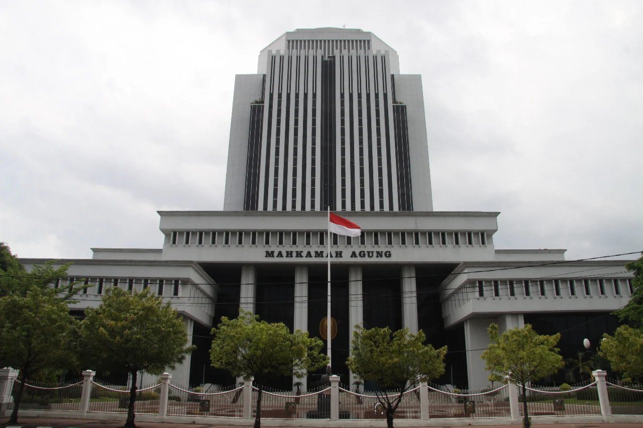 gedung mahkamah agung XAXyi