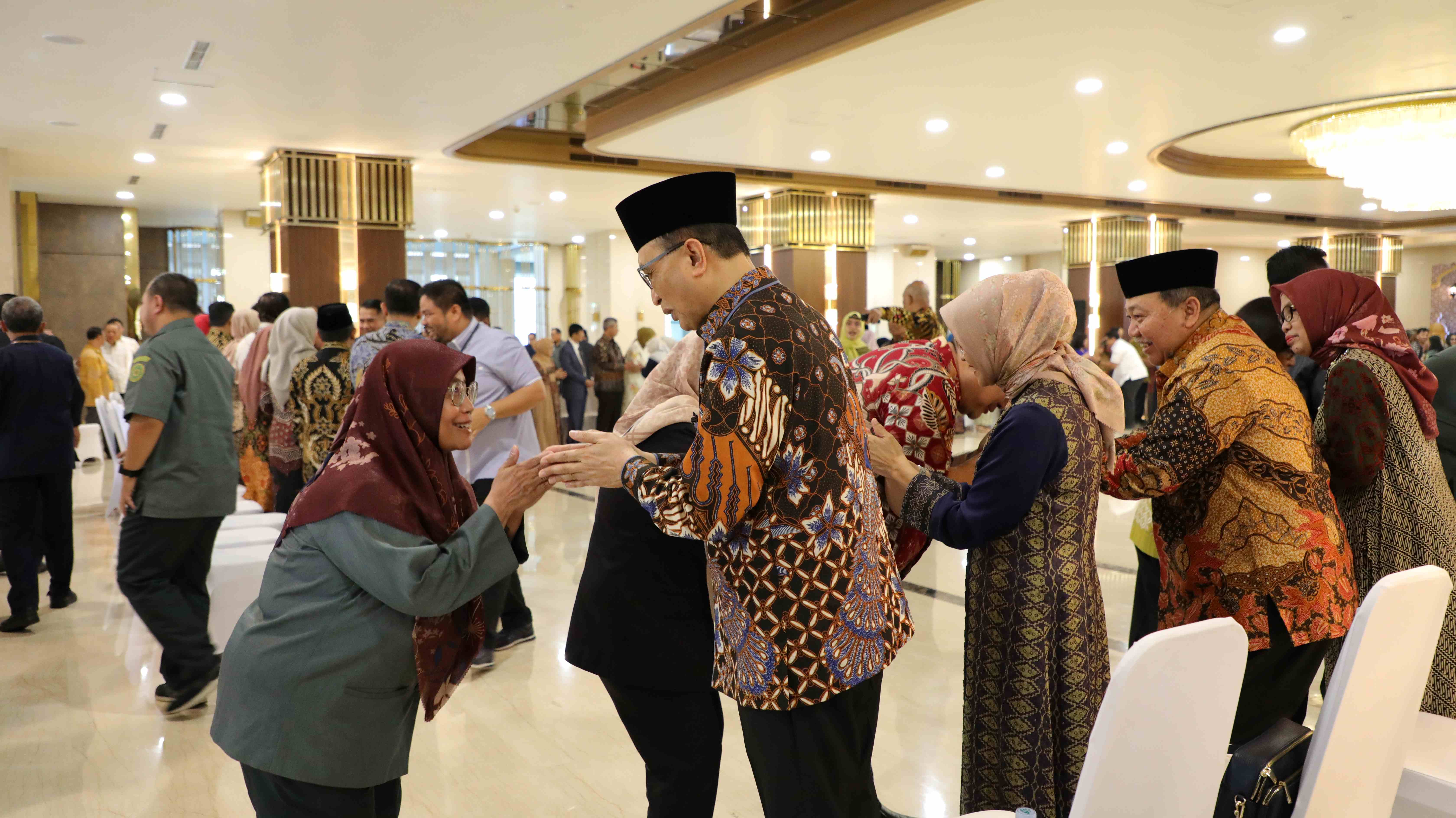 mahk.JPGok