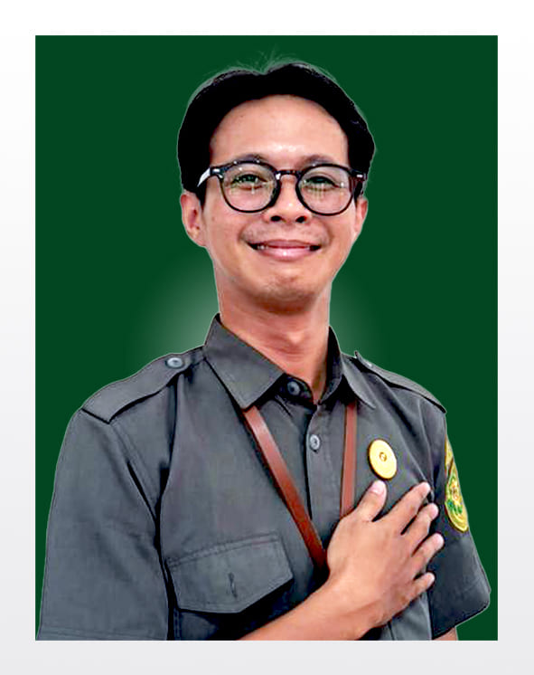 YOGA TRIWIBOWO, S.H.
